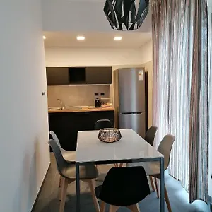  Appartamento P In Centro 2